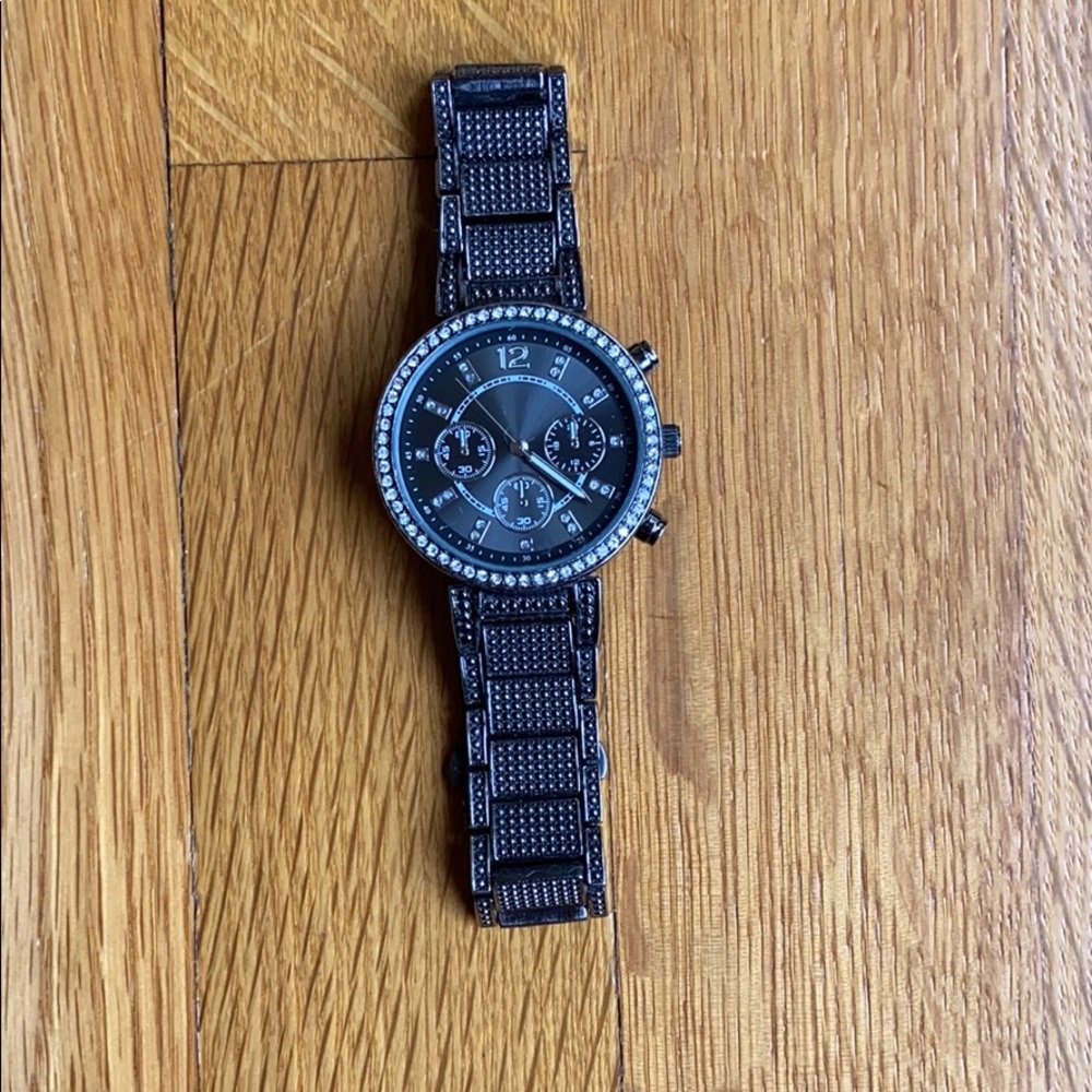 Crystal graphite watch